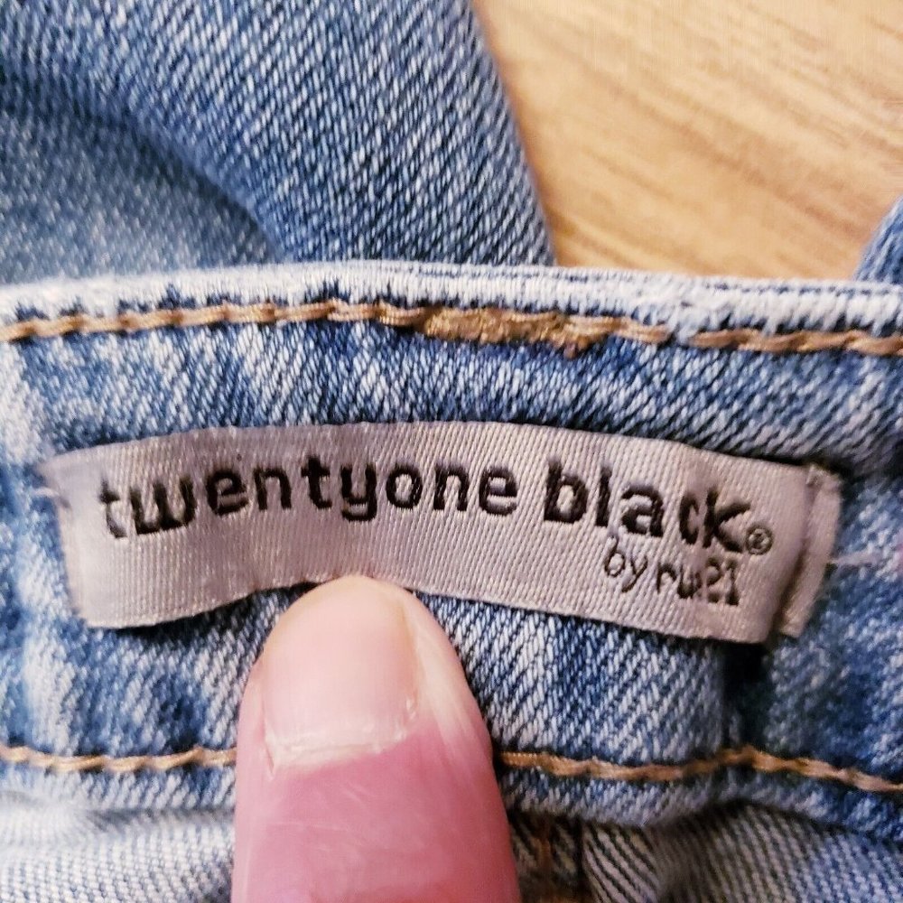 Twenty One Black Rue21 Mid Rise Skinny Flex Jeans Women's 3/4 Regular Blue - Picture 15 of 16